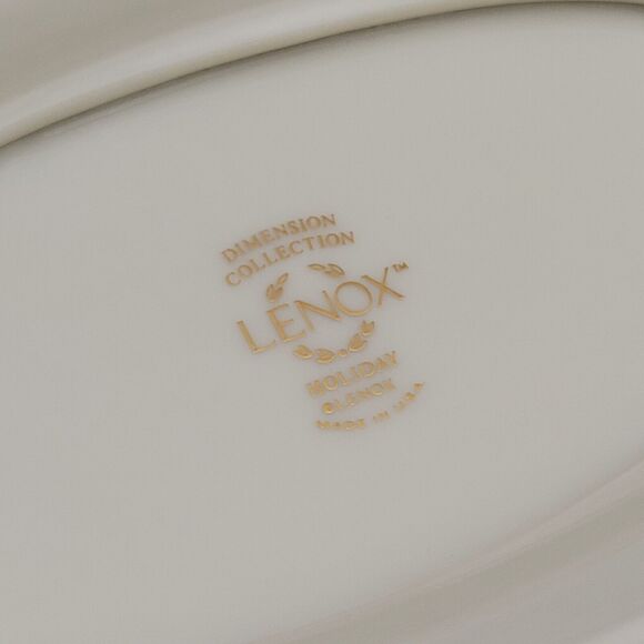 LENOX Holiday Gravy Boat Attached Underplate Holiday Holly Made in USA 24K Gold - Picture 9 of 12